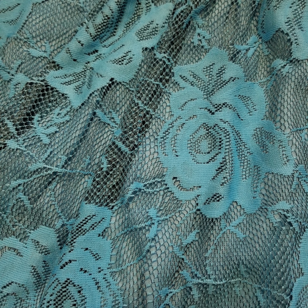 BNWT Small Lucy Skirt size small - Picture 3 of 3